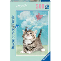 Котёнок с мотыльком